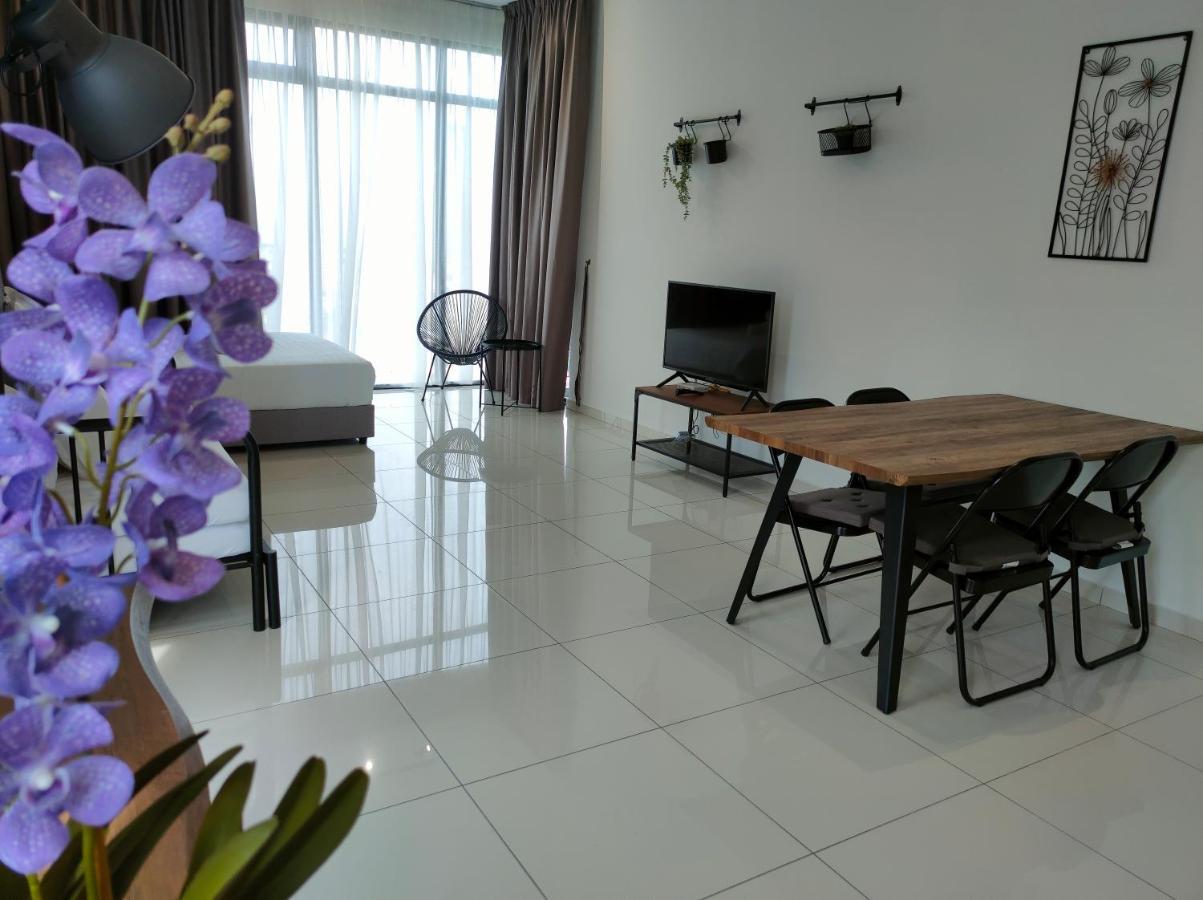 New 2Br Georgetown Warm And Lovely Homestay 10Pax-无敌美景两房民宿 Beacon Executive Suite Buitenkant foto