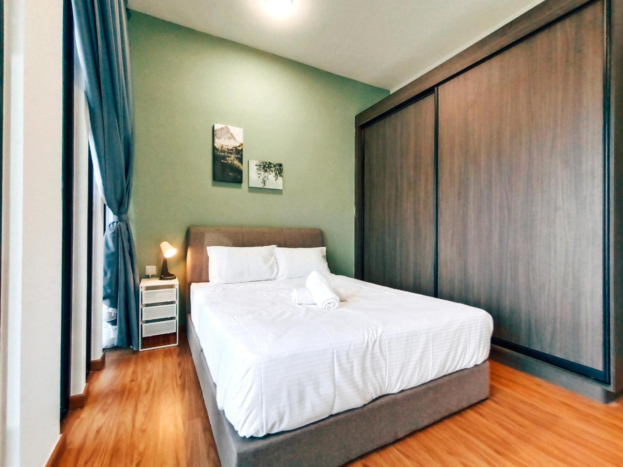 New 2Br Georgetown Warm And Lovely Homestay 10Pax-无敌美景两房民宿 Beacon Executive Suite Buitenkant foto