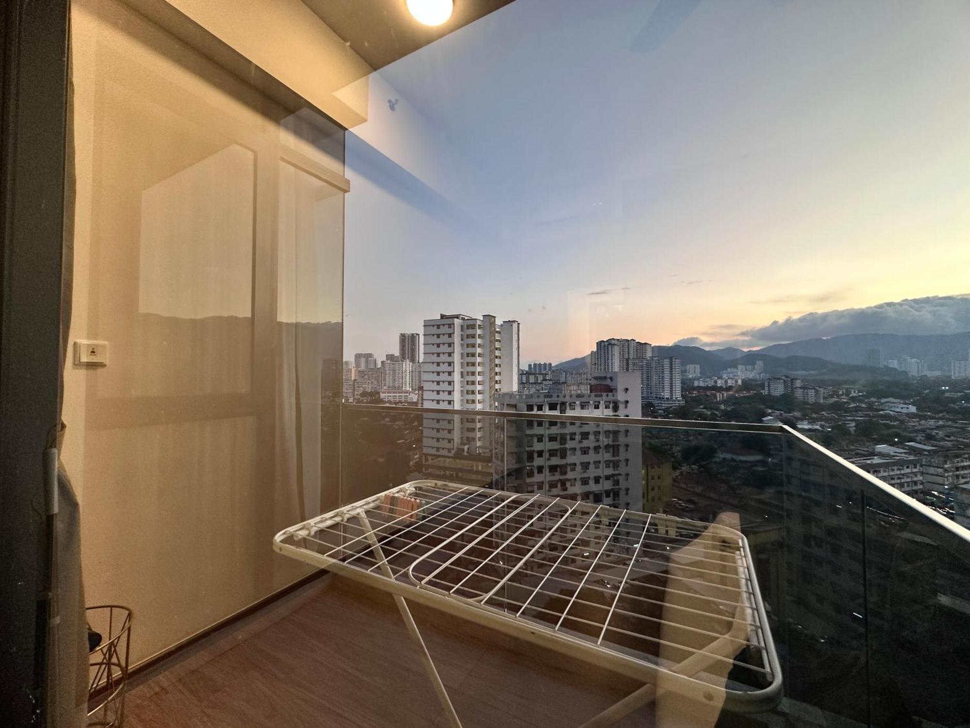 New 2Br Georgetown Warm And Lovely Homestay 10Pax-无敌美景两房民宿 Beacon Executive Suite Buitenkant foto