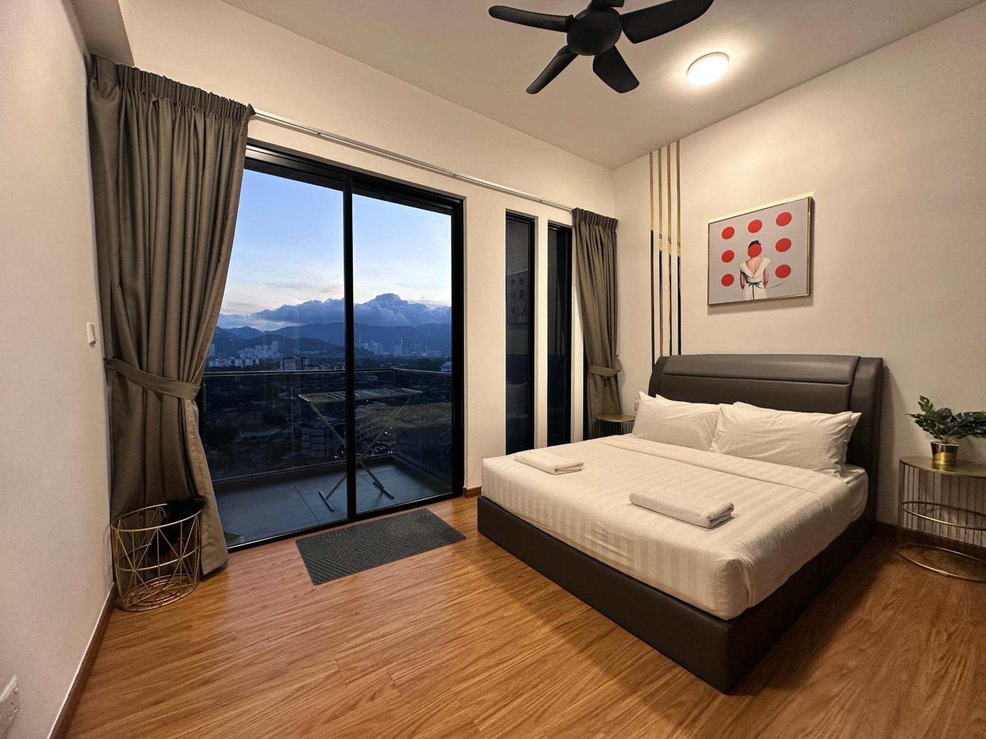 New 2Br Georgetown Warm And Lovely Homestay 10Pax-无敌美景两房民宿 Beacon Executive Suite Buitenkant foto